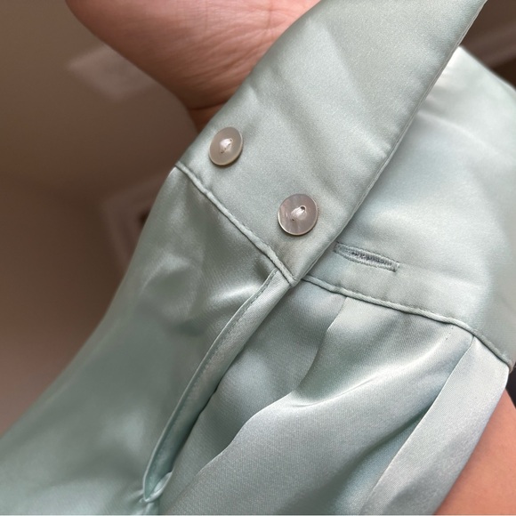 Light Green Button-Up Blouse - Picture 2 of 2